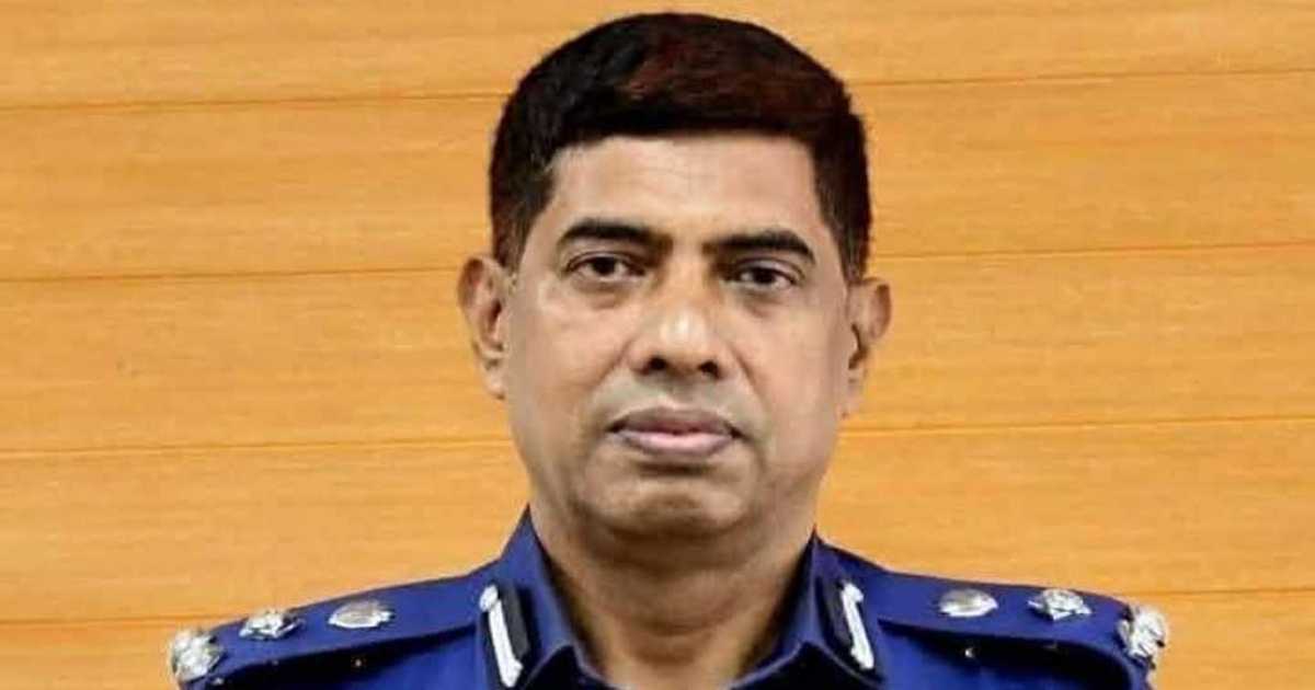 চার মাস পর ডিবির প্রধান হিসেবে দায়িত্ব নিলেন হাইওয়ে পুলিশের ডিআইজি মো. শফিকুল ইসলাম
