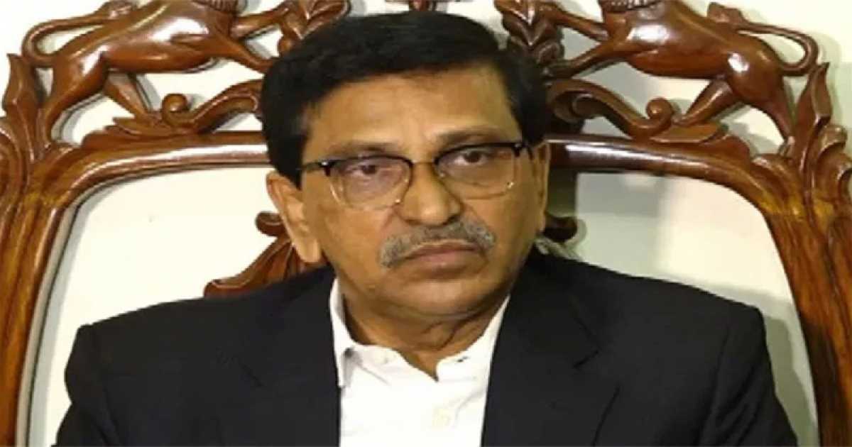 মানবতাবিরোধী অপরাধের মামলায় মাহবুব উল আলম হানিফসহ চারজনের বিরুদ্ধে আনুষ্ঠানিক অভিযোগ দাখিল