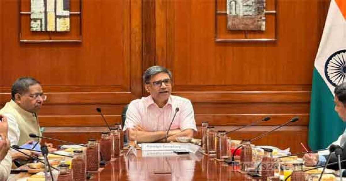 বাংলাদেশে নির্বাচিত সরকারে যারাই আসুক, ‘তাদের সঙ্গেই কাজ করবে’ ভারত