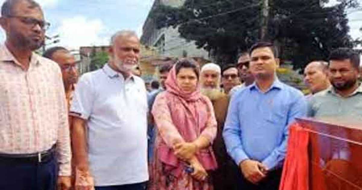 উপজেলা কেন্দ্রীয় শহীদ স্মৃতিসৌধের ভিত্তিপ্রস্তর স্থাপন