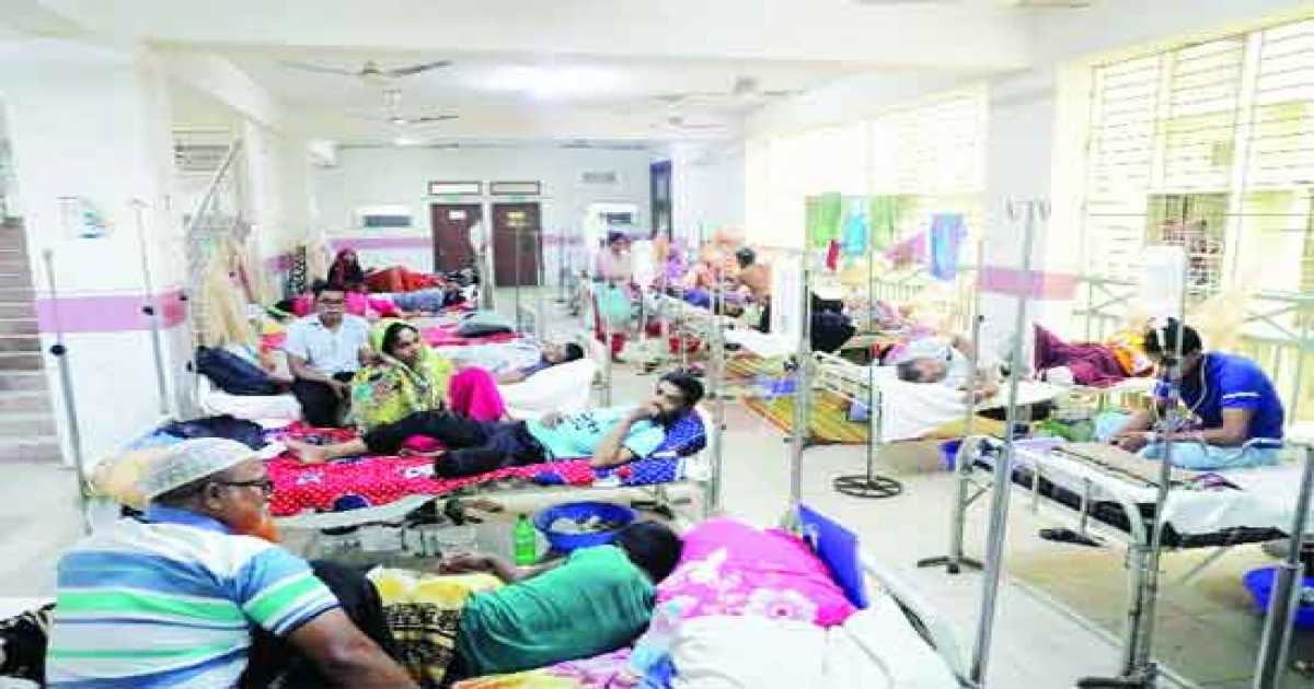 ডেঙ্গু: ২৪ ঘণ্টায় আরও ৭শ’ জন হাসপাতালে, ৩ জনের মৃত্যু