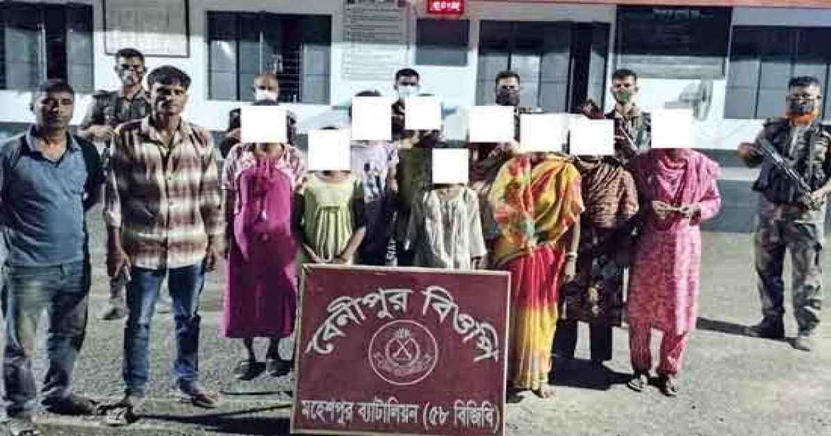 মহেশপুর সীমান্তে ভারতীয় মদসহ ১১ বাংলাদেশি আটক