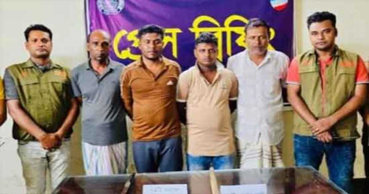 শার্শার লিটন হত্যা মামলায় ৯ আসামির আদালতে আত্মসমর্পণ