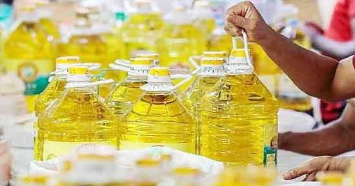 লিটারে ৬ টাকা বাড়লো সয়াবিন তেলের দাম