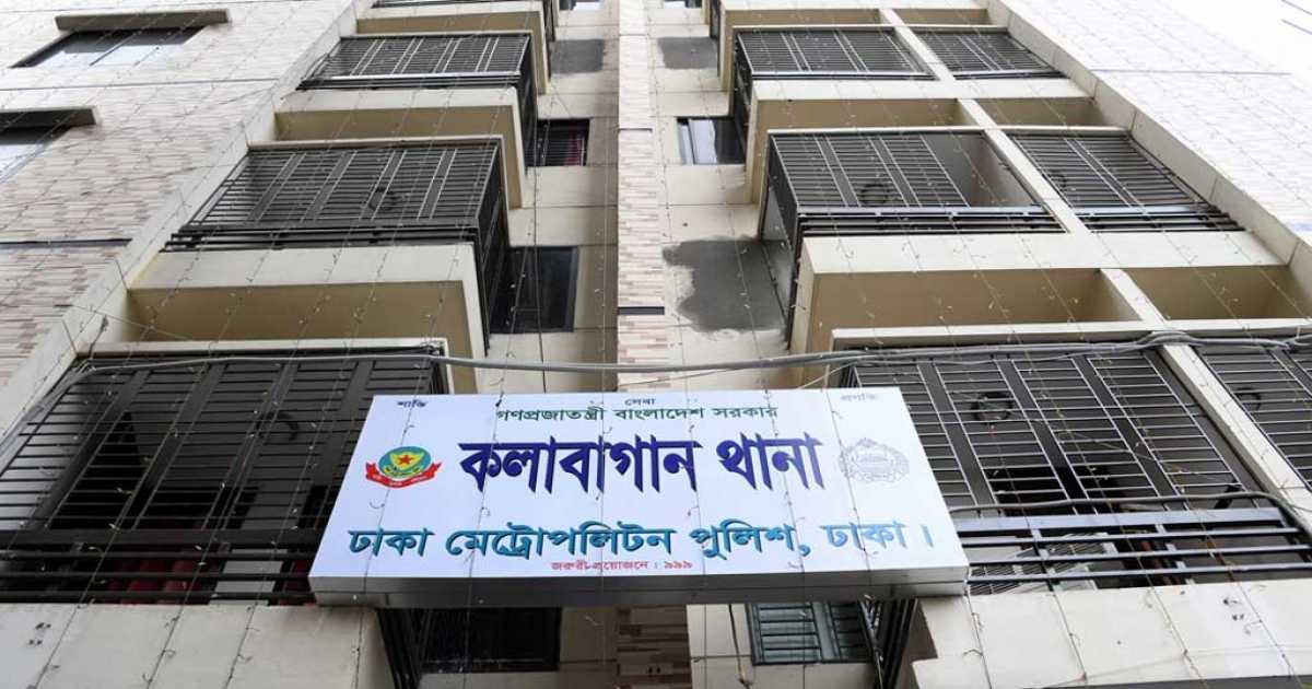 কলাবাগানে ফ্রিজের ভেতর থেকে নারীর লাশ উদ্ধার