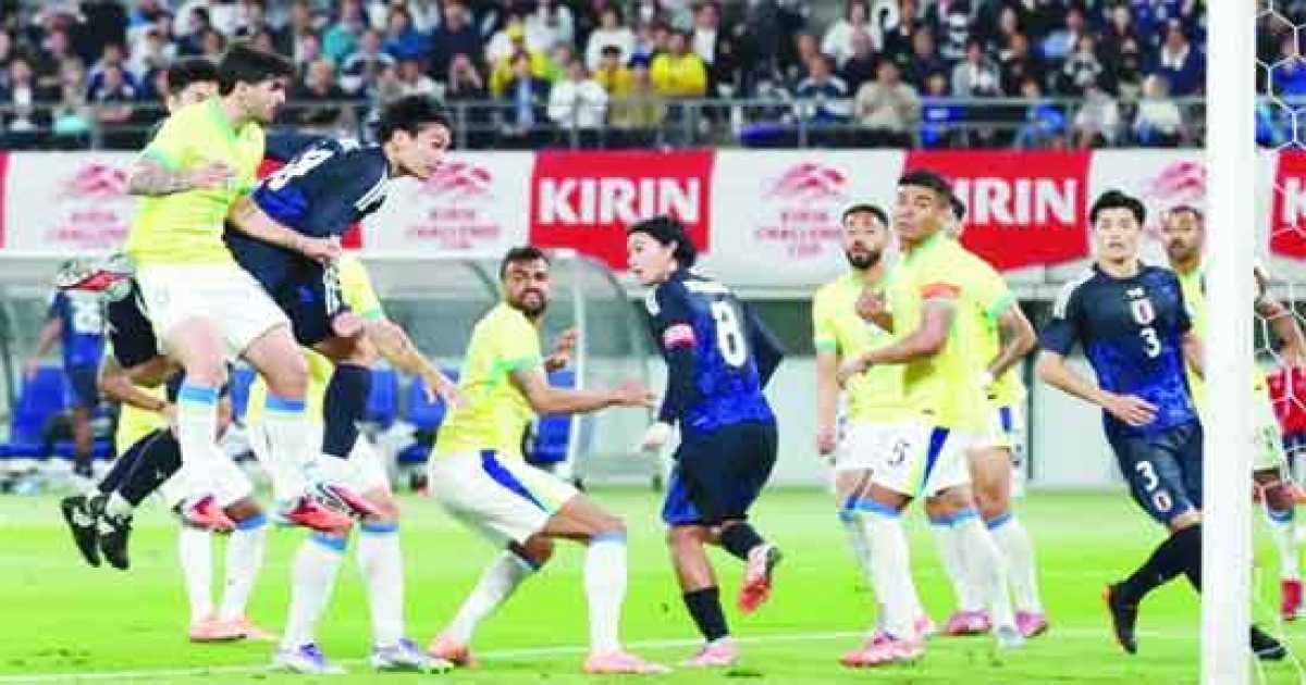 দুই গোলে এগিয়েও জাপানের কাছে ব্রাজিলের প্রথম হার