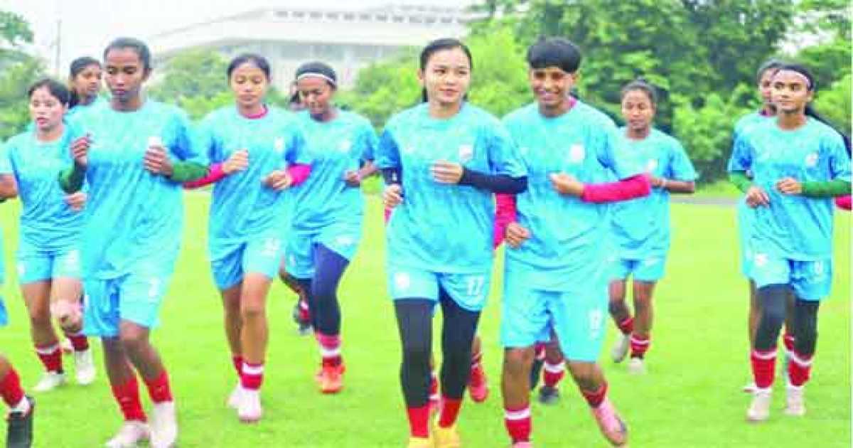ব্যাংকক যাচ্ছে নারী ফুটবল দল
