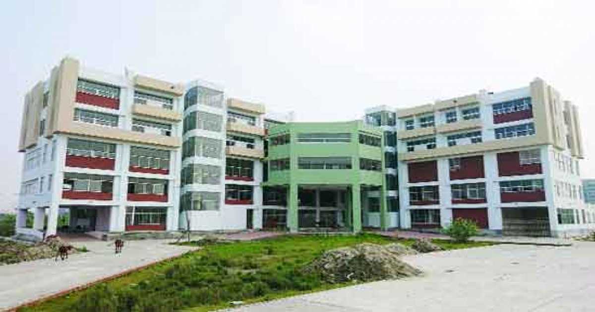 স্বাস্থ্য ও গণপূর্ত দপ্তরের সমন্বয়হীনতার দোলাচলে খুলনা বিভাগীয় শিশু হাসপাতাল