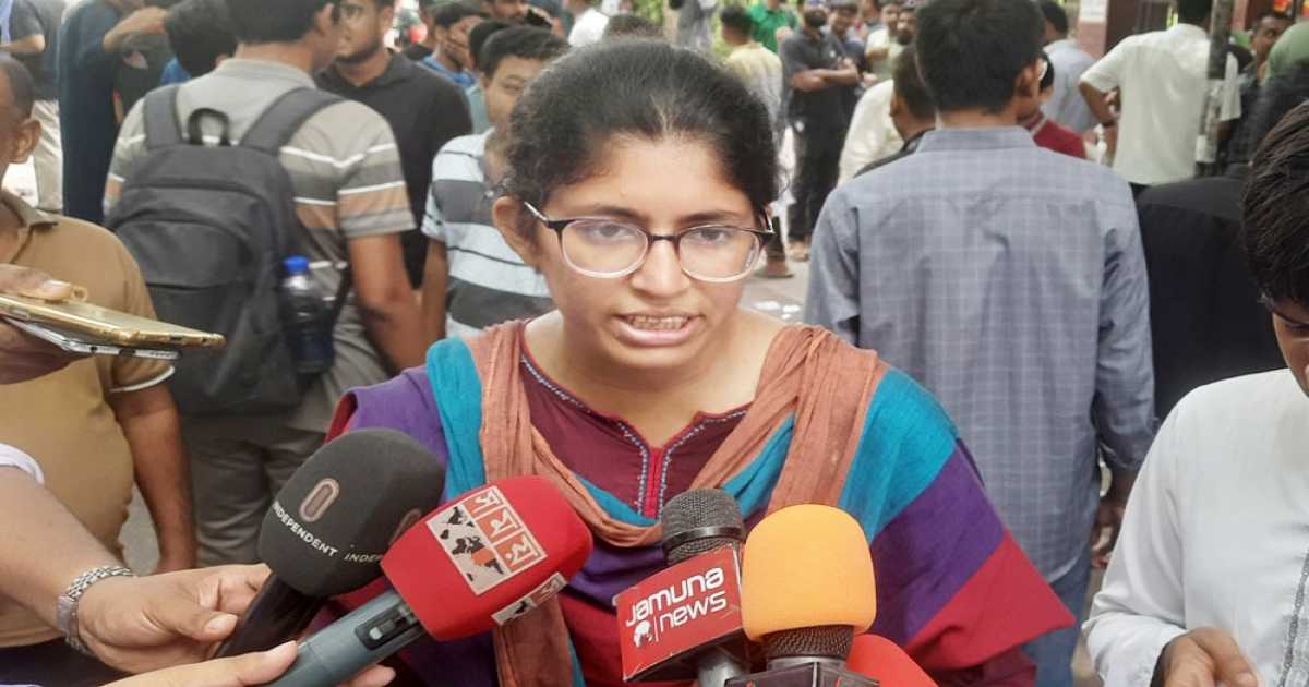 কেন্দ্রের ভেতরে আচরণবিধি লঙ্ঘন হচ্ছে: উমামা ফাতেমা