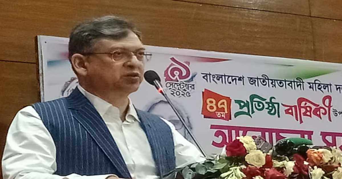 ডাকসুতে জয়ীদের ব্যক্তিগত অভিনন্দন জানালেন বিএনপি নেতা সালাহউদ্দিন আহমদ