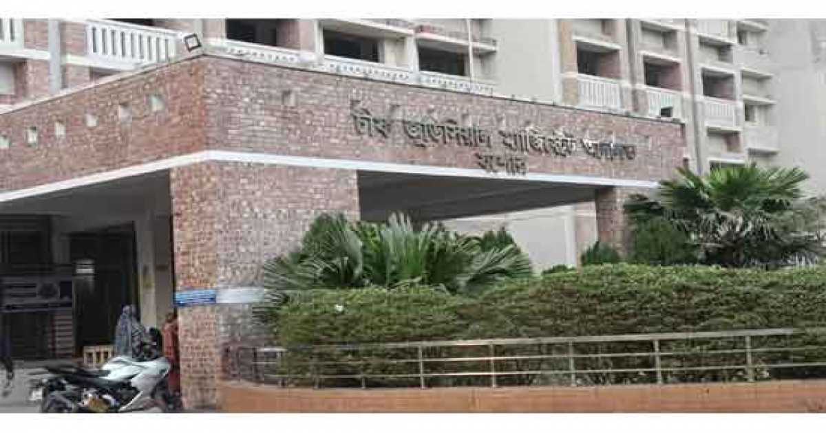 যশোরে তিন সাংবাদিকের বিরুদ্ধে মানহানি মামলা