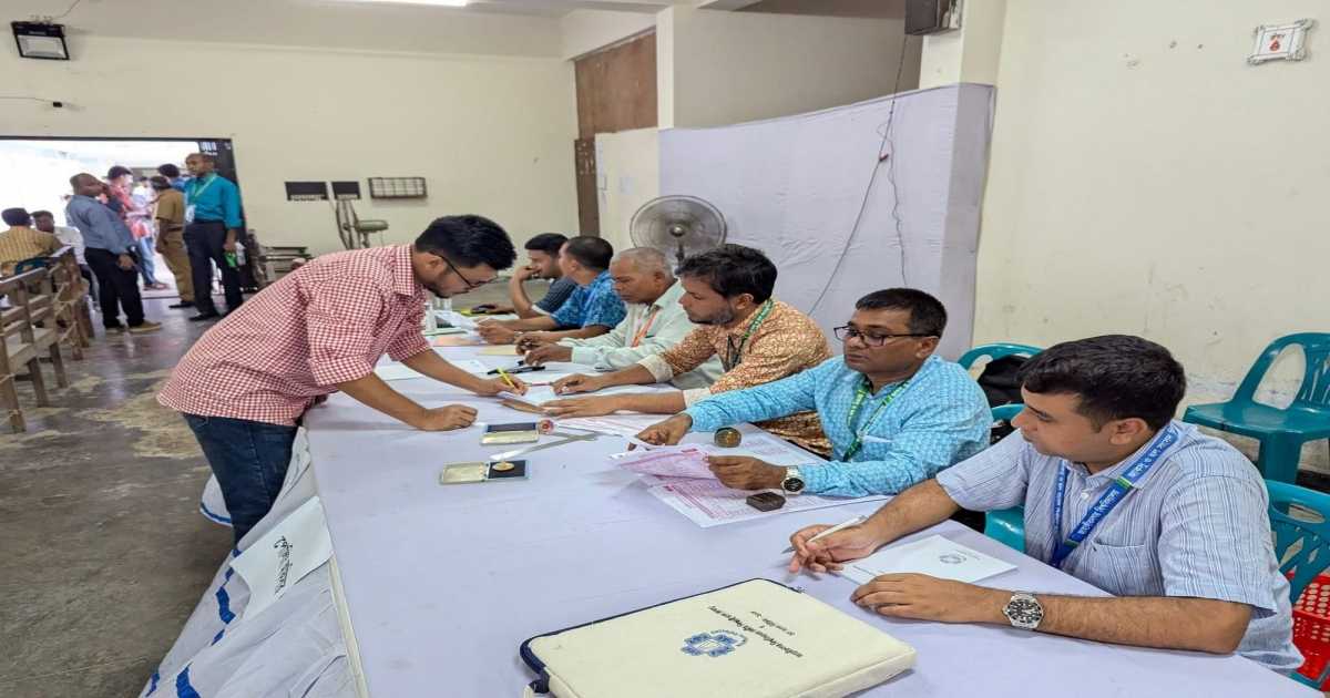 ছাত্রদলের অভিযোগ, জাকসু নির্বাচনে ভোট হাতে গণনার সিদ্ধান্ত
