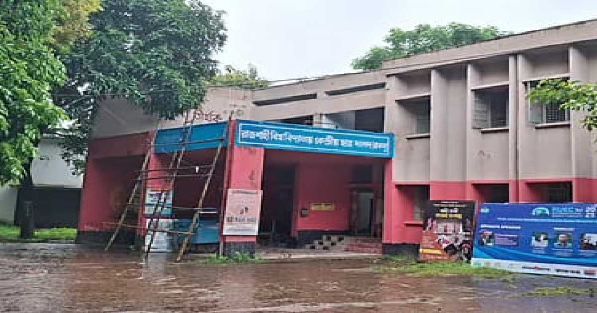 রাকসুর নীতিমালা সংশোধন, লটারিতে নির্ধারিত হবে ব্যালট নম্বর