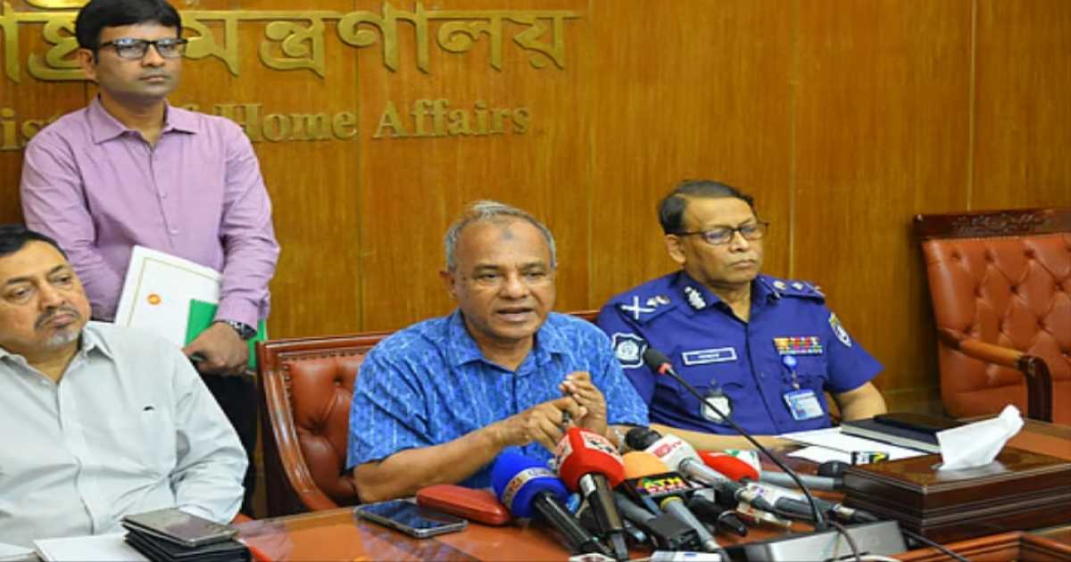 নারীদের যাবজ্জীবন কারাদণ্ড ২০ বছর করার ভাবনা: স্বরাষ্ট্র উপদেষ্টা