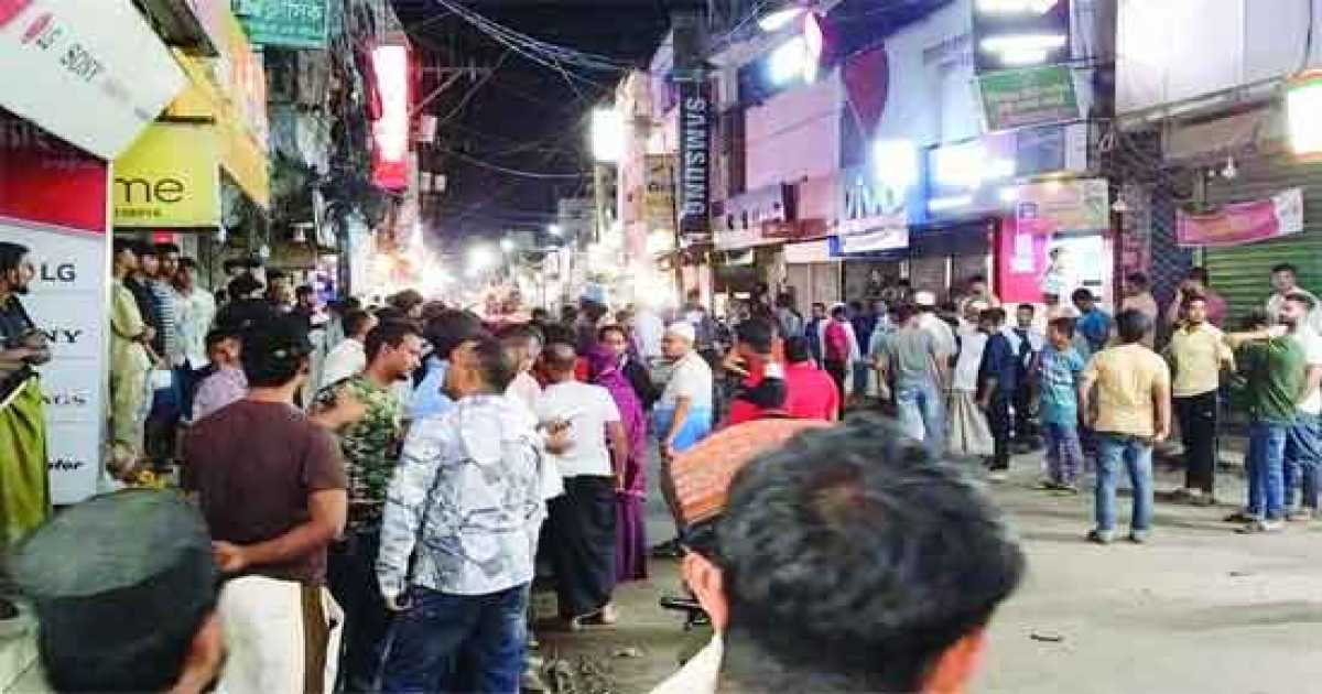 শিবচরে হত্যা মামলার আসামিকে কুপিয়ে হত্যা