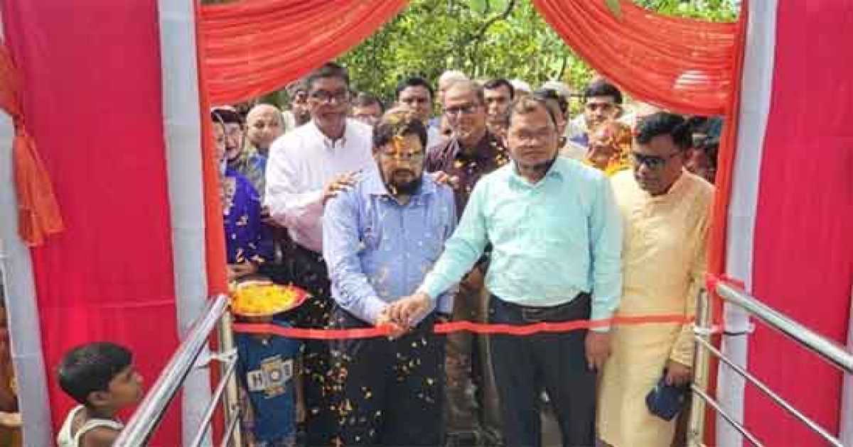 সলঙ্গায় কমিউনিটি ক্লিনিক উদ্বোধন