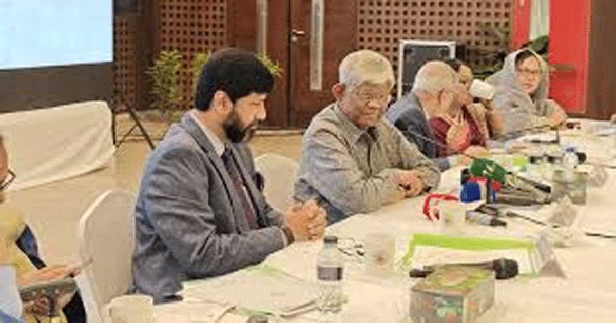 ট্যাক্স দিয়ে সেবা না পেলে লোকজন তো ‘গোসা’ করবেই: অর্থ উপদেষ্টা