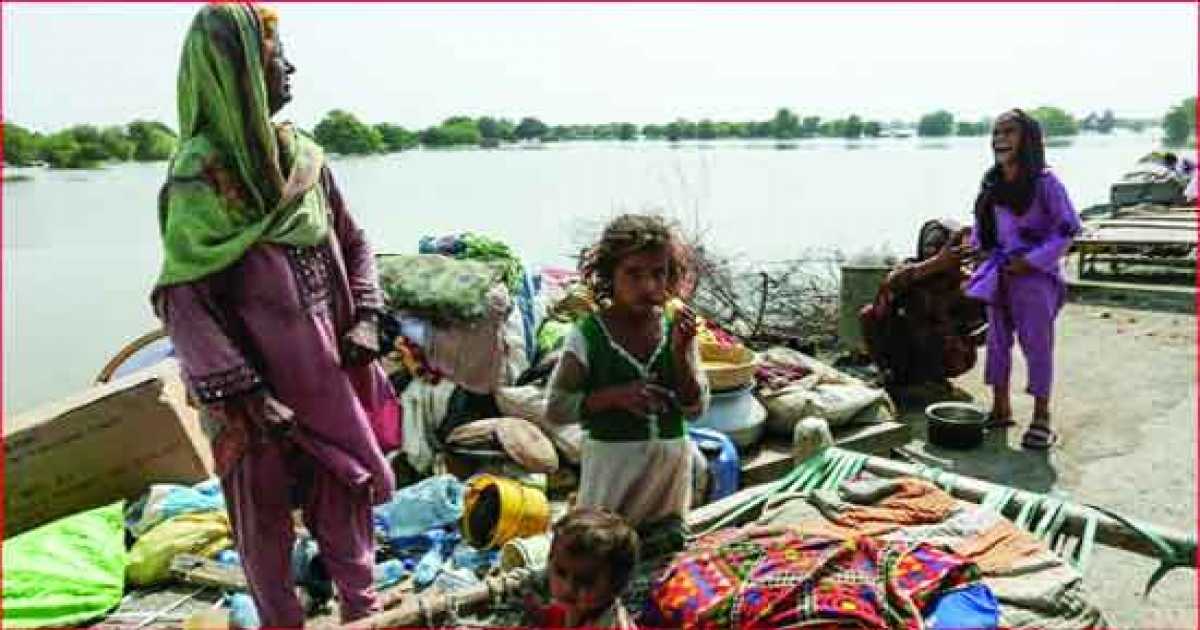 ভয়াবহ বন্যার পর এবার কলেরার ঝুঁকিতে পাকিস্তান