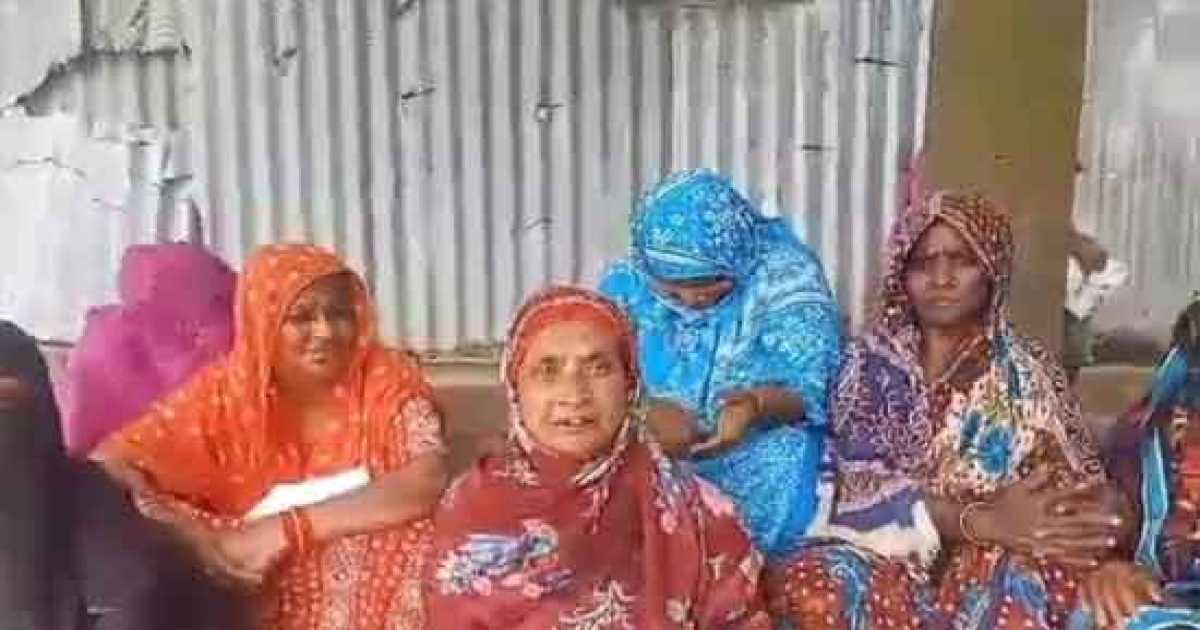 ওএমএসের চাল বিক্রিতে  অনিয়মের অভিযোগ