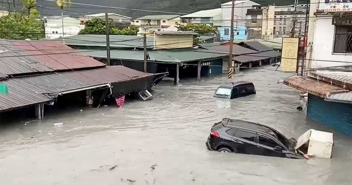 সুপার টাইফুন রাগাসার আঘাতে তাইওয়ানে ১৪ জনের মৃত্যু, হংকং বিপর্যস্ত