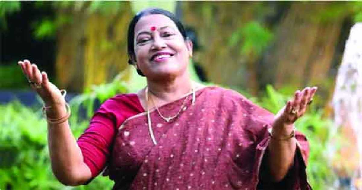 নিমগ্ন লালন সাধক ফরিদা পারভীন