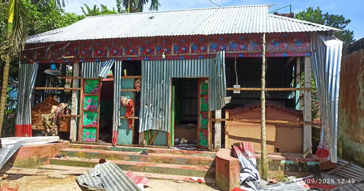 ব্রাহ্মণবাড়িয়ায় সংঘর্ষে যুবক নিহত, প্রতিপক্ষের বাড়িঘর লুটপাট–ভাঙচুর, আতঙ্কে গ্রাম ছাড়ছে বহু পরিবার
